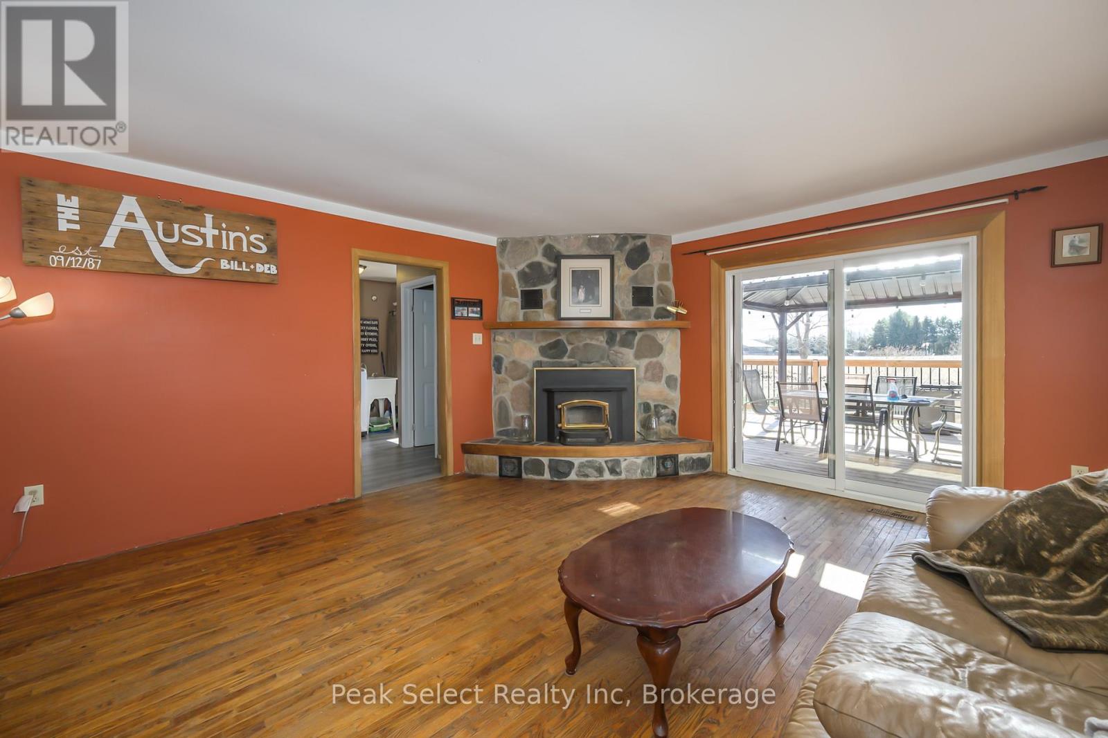 20076 Cherry Hill Road, Thames Centre, Ontario  N0M 2M0 - Photo 20 - X12254156