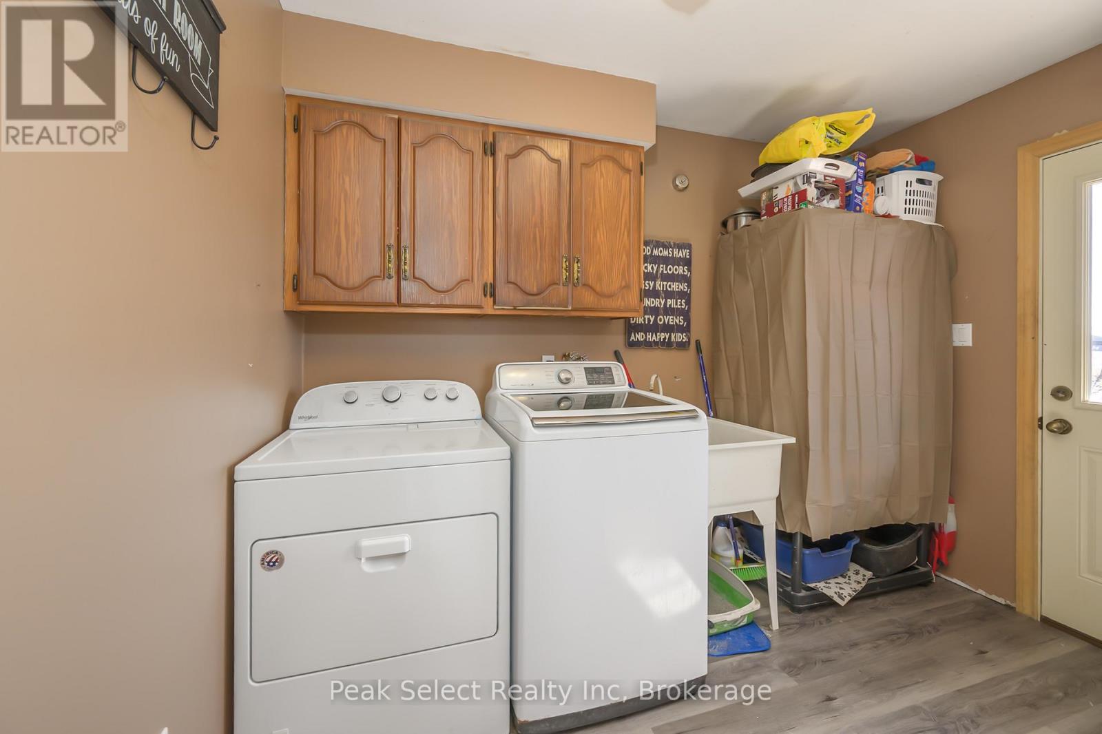 20076 Cherry Hill Road, Thames Centre, Ontario  N0M 2M0 - Photo 23 - X12254156