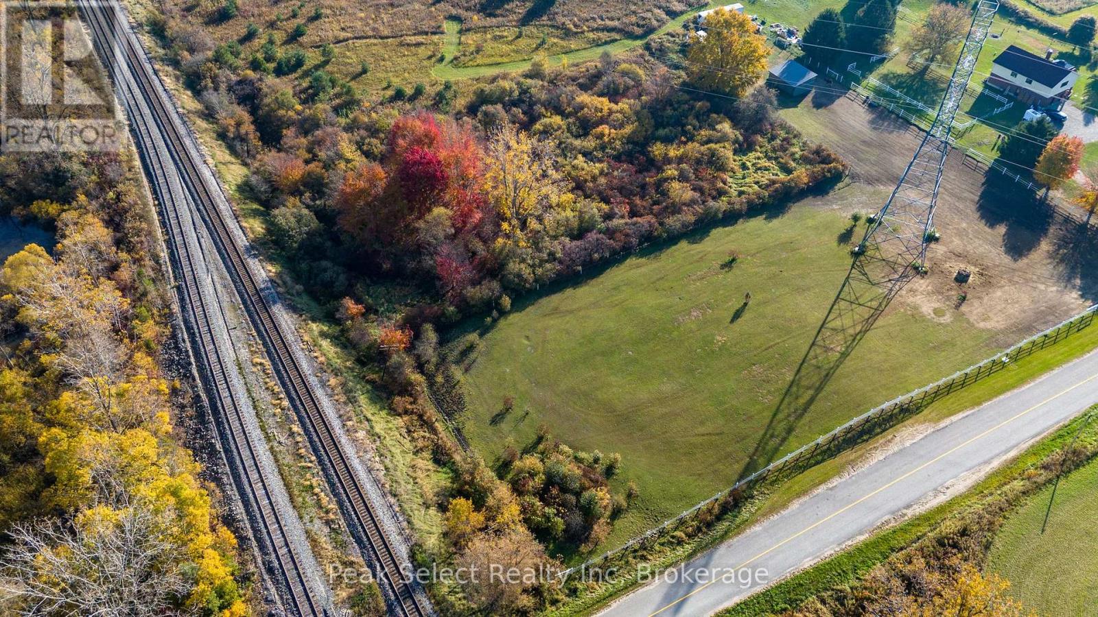 20076 Cherry Hill Road, Thames Centre, Ontario  N0M 2M0 - Photo 9 - X12254156