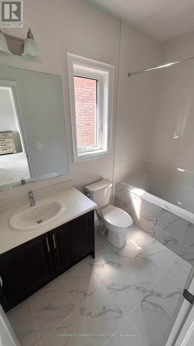 A - 14 Lorrain Hand Crescent S, Georgina, Ontario  L4P 0B7 - Photo 4 - N12254157