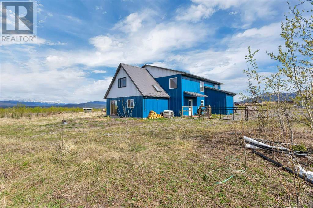 212 Nordegg Industrial Close, Nordegg, Alberta  T0M 2H0 - Photo 3 - A2195773