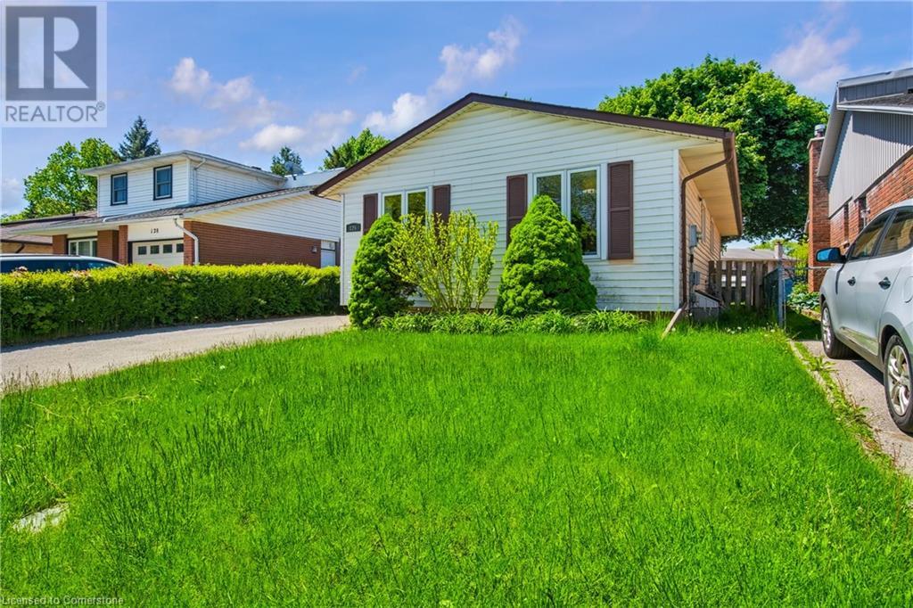 Property at 126 BRANTWOOD PARK Road image 4