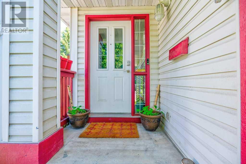Property at 208 Mt Cornwall Mews SE image 5