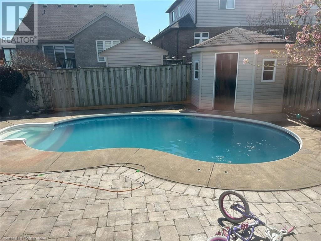 Property at 18 BRIARWOOD Drive image 2
