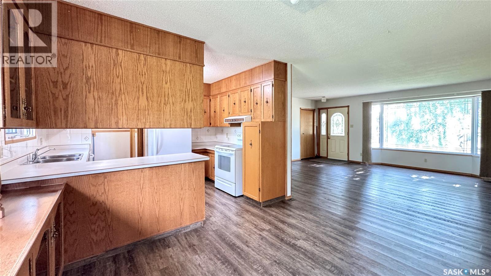 521 Hearn Street, Outlook, Saskatchewan  S0L 2N0 - Photo 15 - SK011106