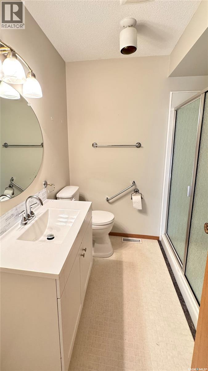 521 Hearn Street, Outlook, Saskatchewan  S0L 2N0 - Photo 23 - SK011106