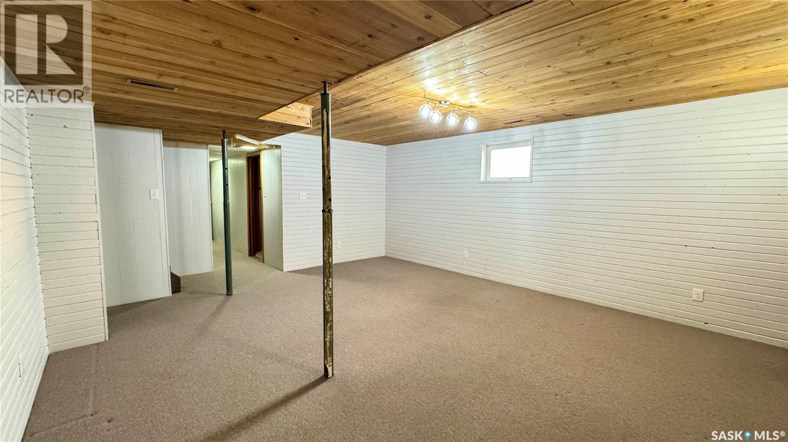 521 Hearn Street, Outlook, Saskatchewan  S0L 2N0 - Photo 36 - SK011106