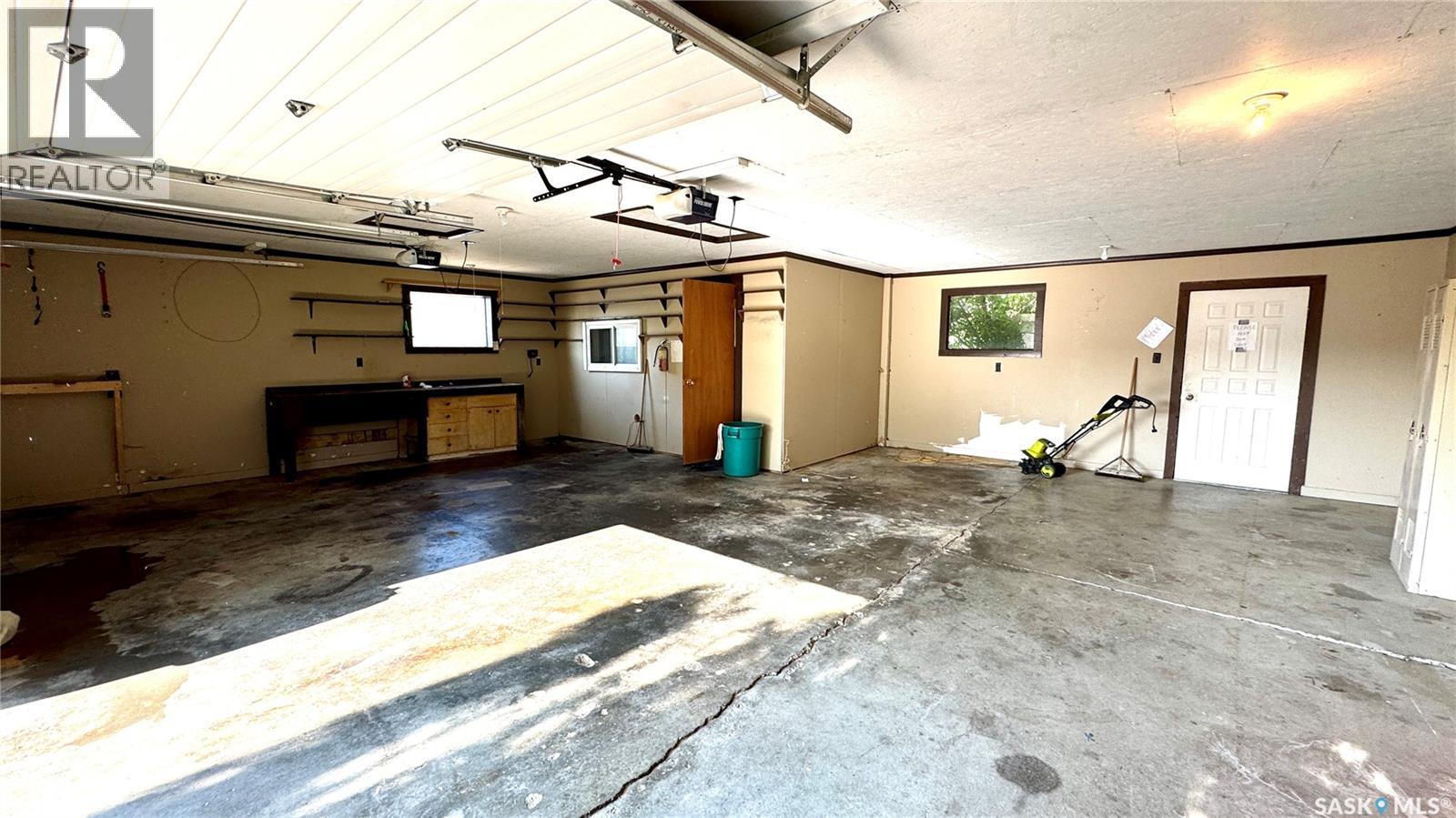 521 Hearn Street, Outlook, Saskatchewan  S0L 2N0 - Photo 47 - SK011106