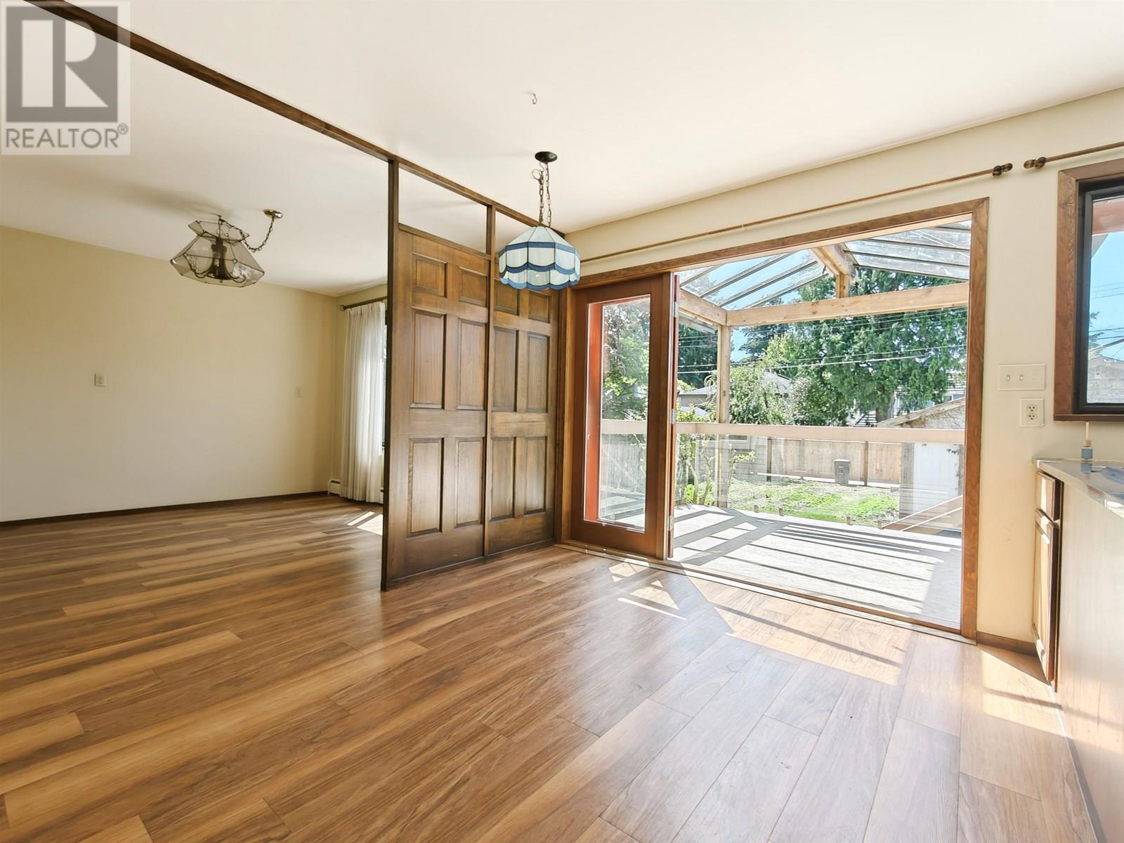 1652 W 61st Avenue, Vancouver, British Columbia  V6P 2C3 - Photo 6 - R3020768