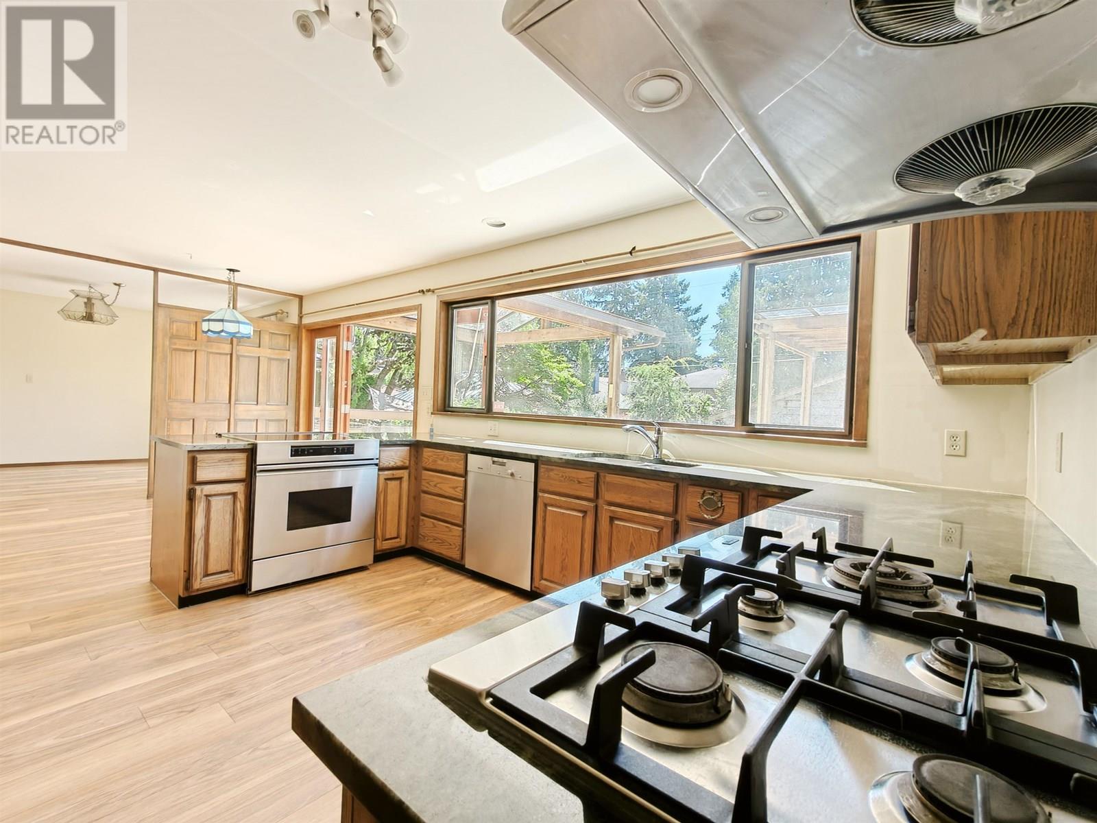 1652 W 61st Avenue, Vancouver, British Columbia  V6P 2C3 - Photo 11 - R3020768