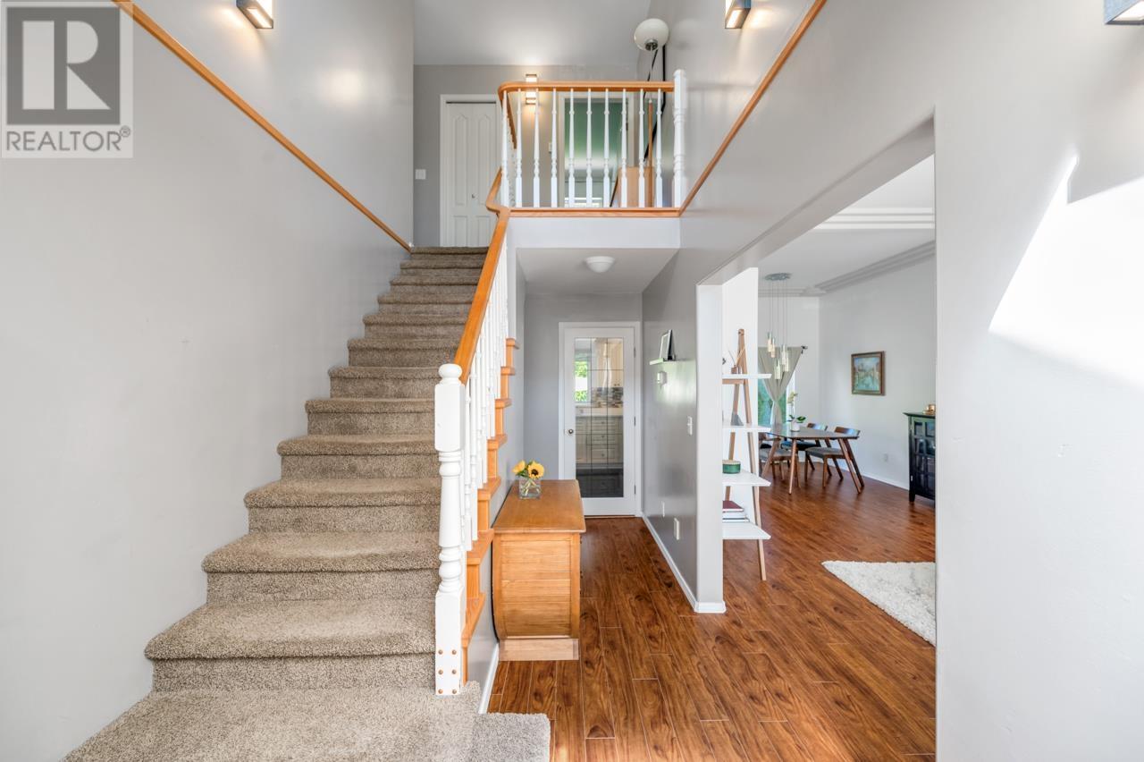 Property at 23669 118A AVENUE image 3