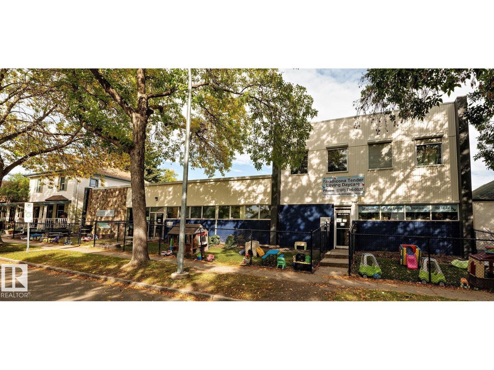 9928 81 Av Nw, Edmonton, Alberta  T6E 1W6 - Photo 3 - E4413787