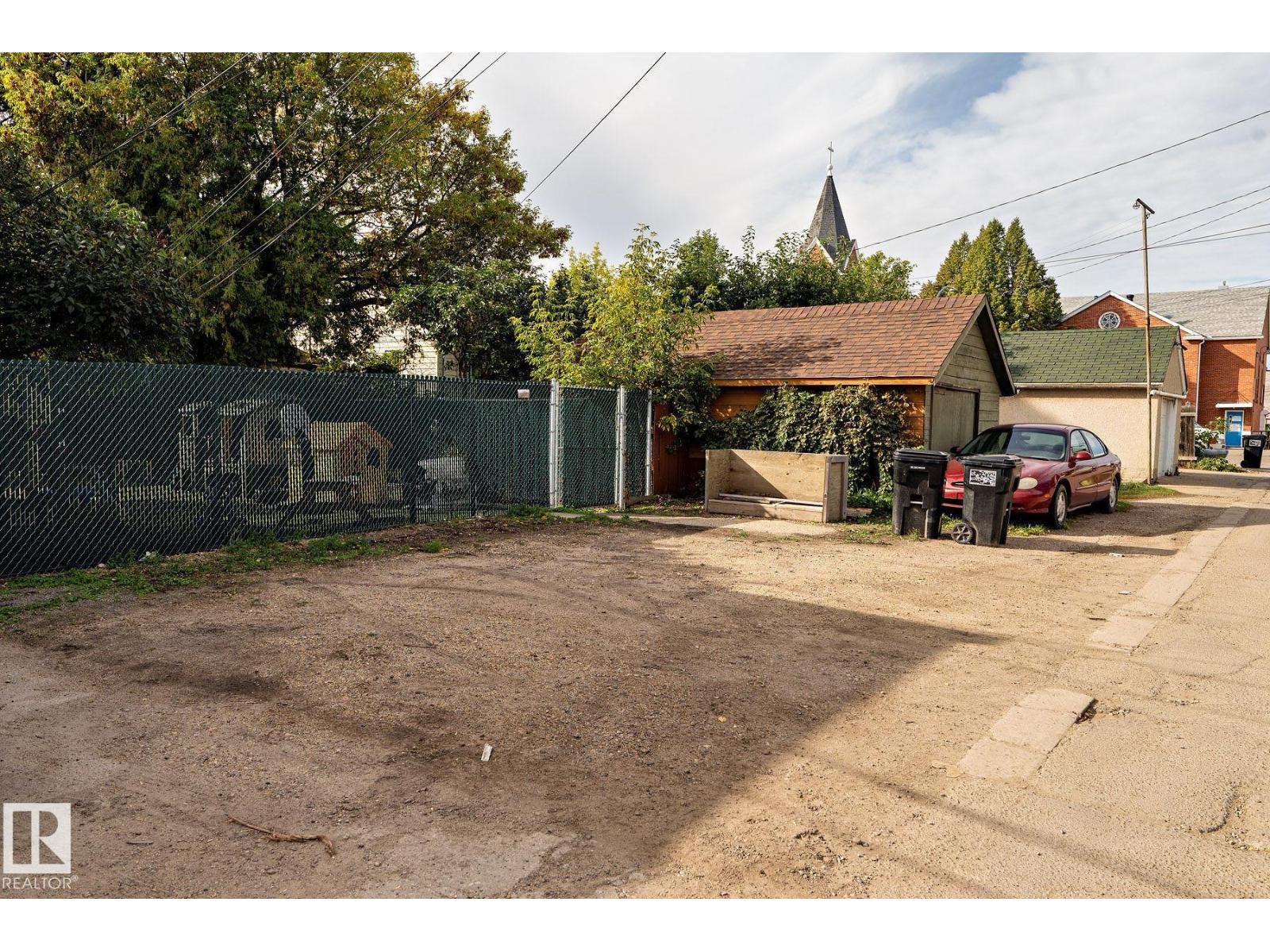 9928 81 Av Nw, Edmonton, Alberta  T6E 1W6 - Photo 6 - E4413787