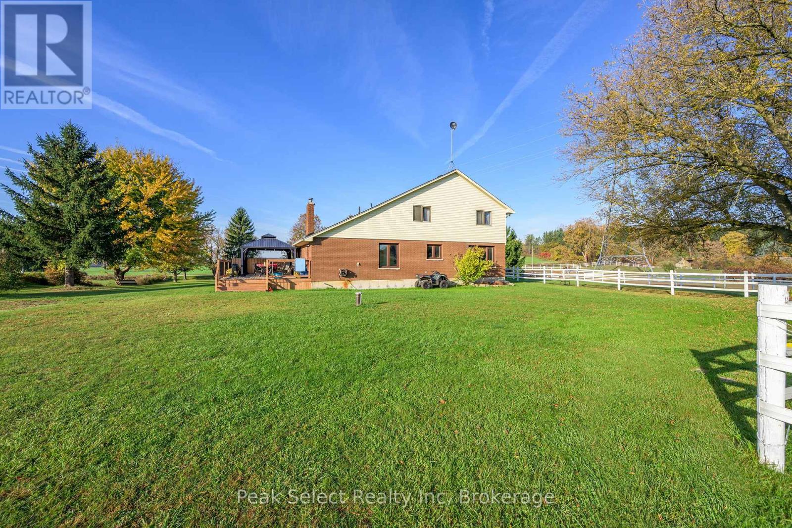 20076 Cherry Hill Road, Thames Centre, Ontario  N0M 2M0 - Photo 16 - X12254213