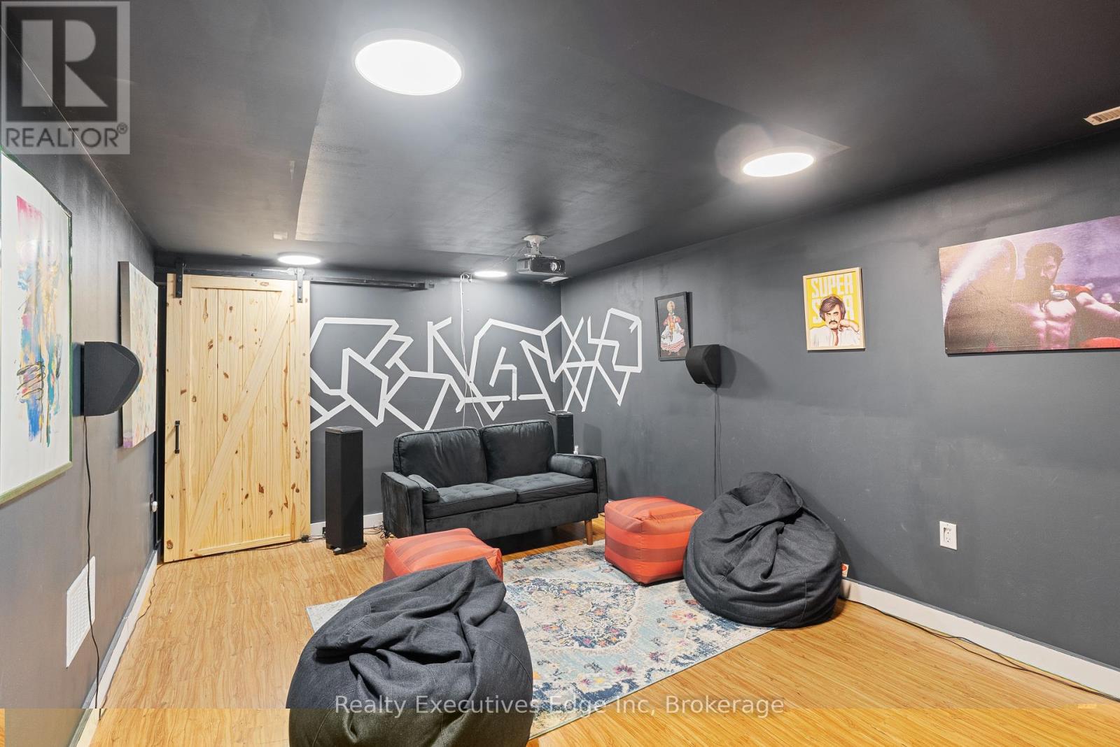 309 Southill Drive, Kitchener, Ontario  N2A 2R2 - Photo 22 - X12254243
