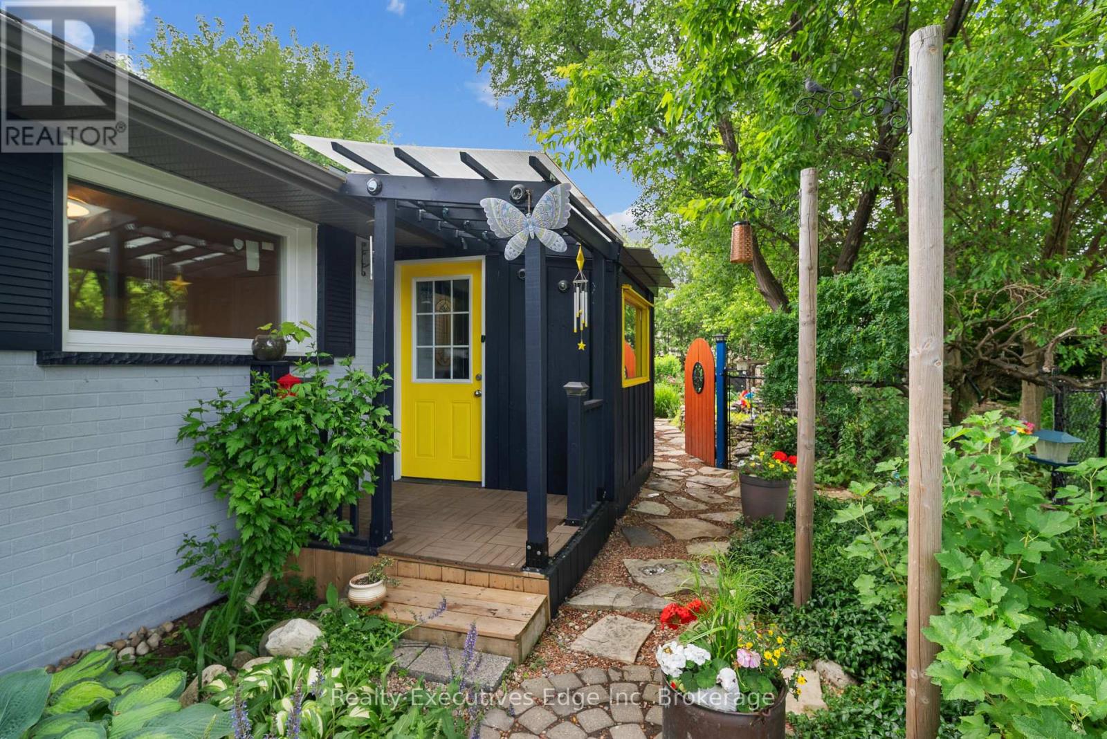 Property at 309 SOUTHILL DRIVE image 3