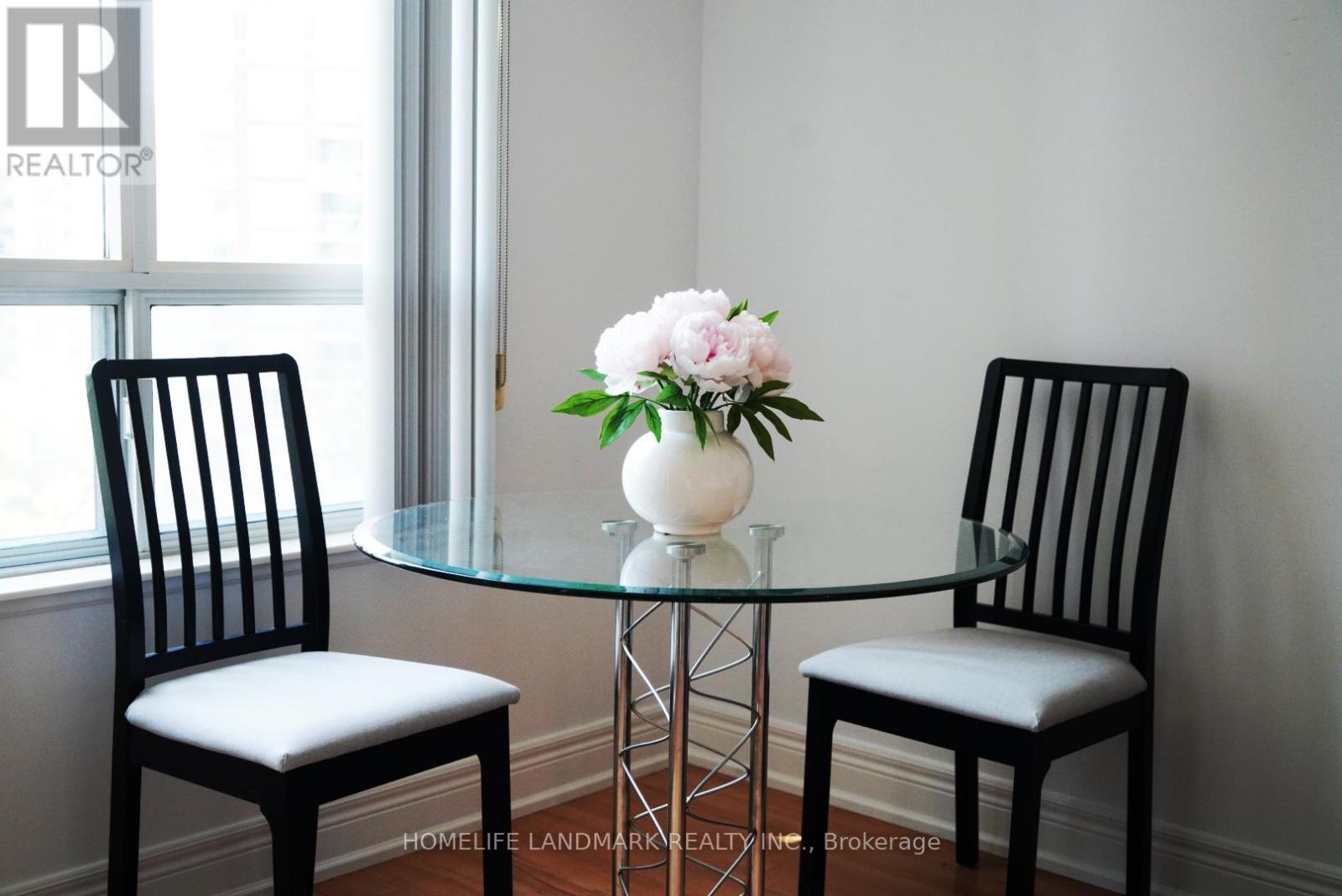 826 - 62 Suncrest Boulevard, Markham, Ontario  L3T 7Y6 - Photo 7 - N12254279