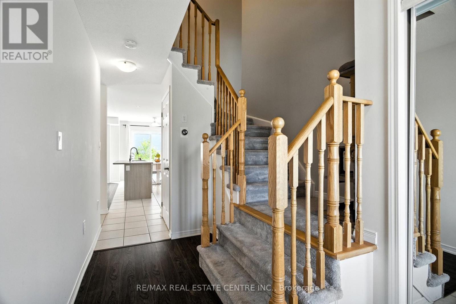 85 Thompson Road, Haldimand, Ontario  N3W 0B8 - Photo 6 - X12254249