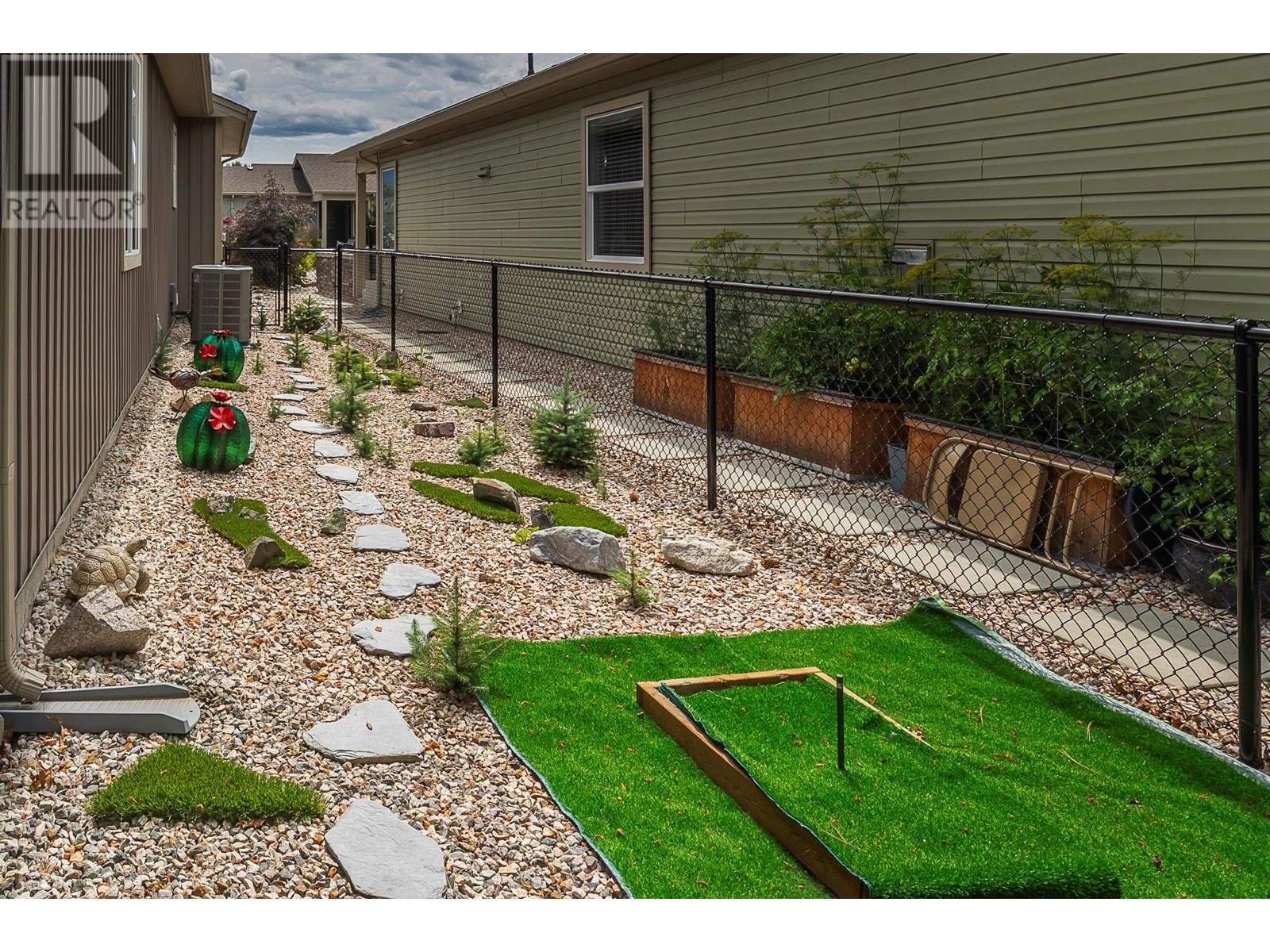 2100 55 Avenue Unit# 63, Vernon, British Columbia  V1T 9Y6 - Photo 37 - 10354186