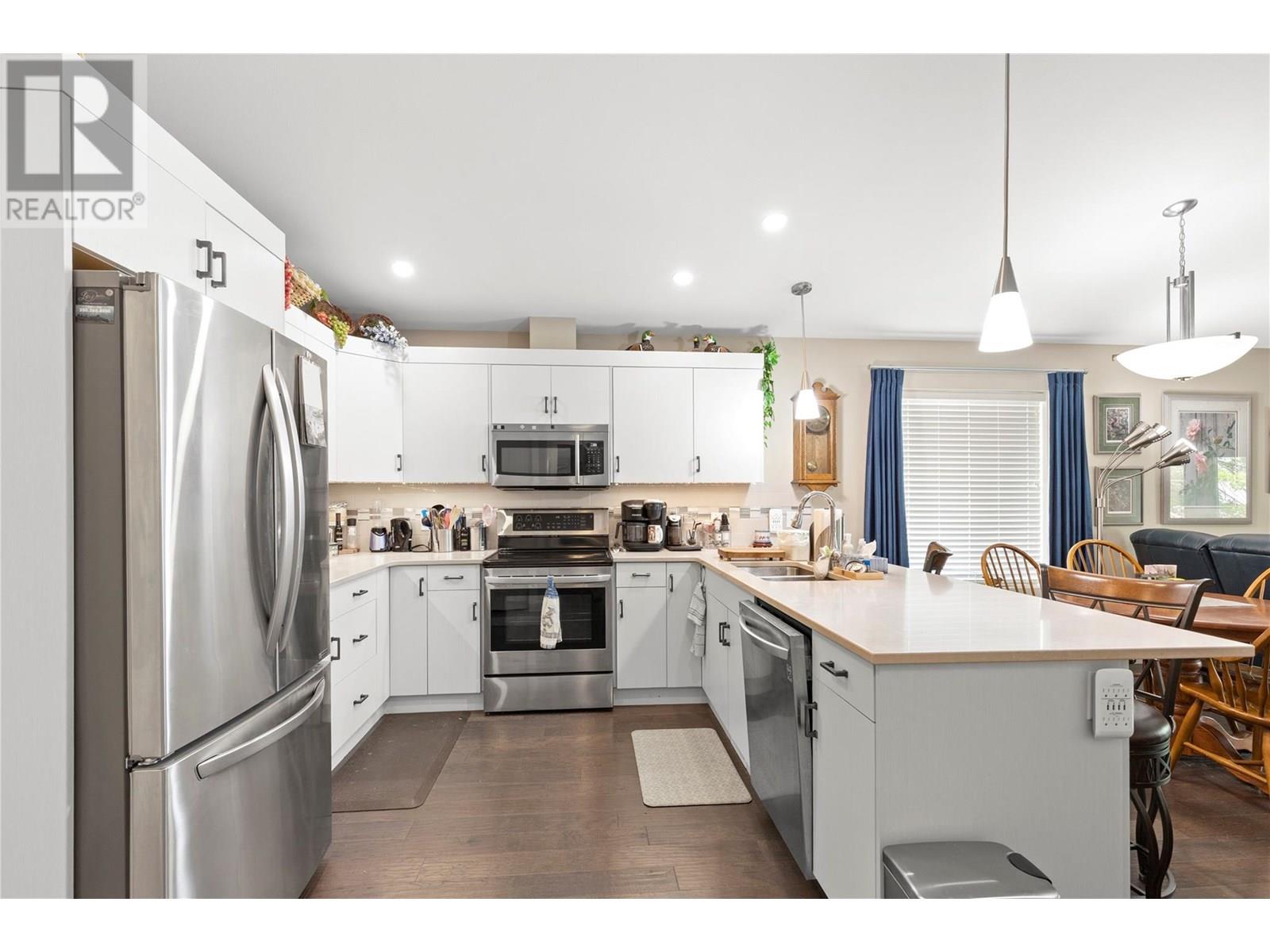 2100 55 Avenue Unit# 63, Vernon, British Columbia  V1T 9Y6 - Photo 6 - 10354186