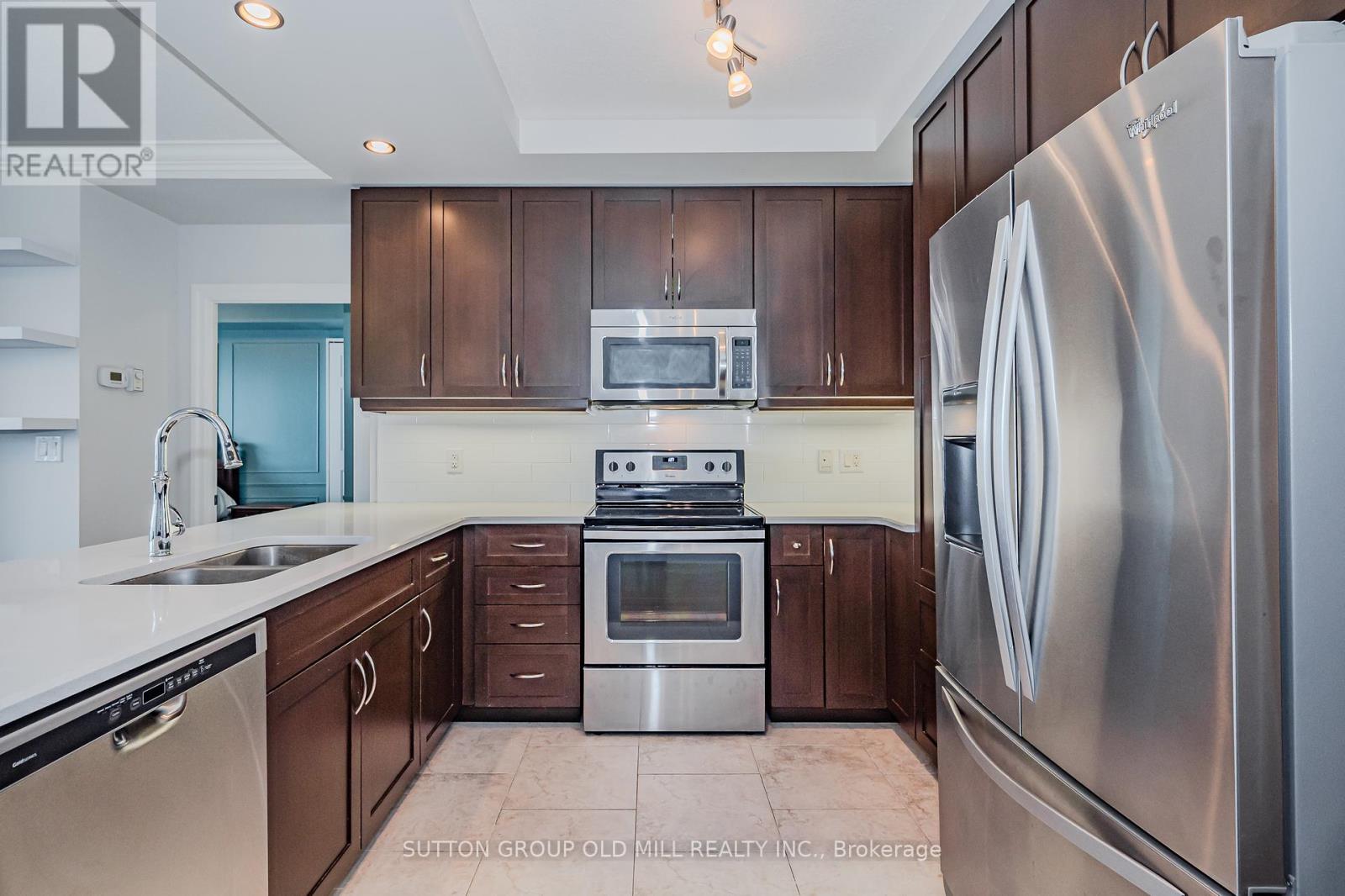 805 - 150 Wellington Street E, Guelph (Downtown), Ontario  N1H 3R2 - Photo 11 - X12254297