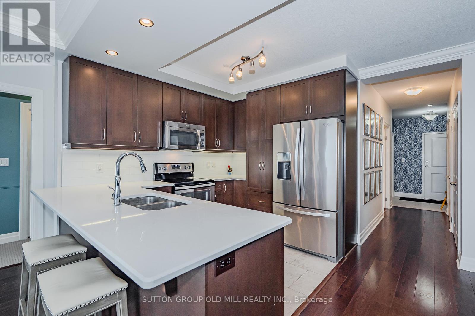 805 - 150 Wellington Street E, Guelph (Downtown), Ontario  N1H 3R2 - Photo 8 - X12254297
