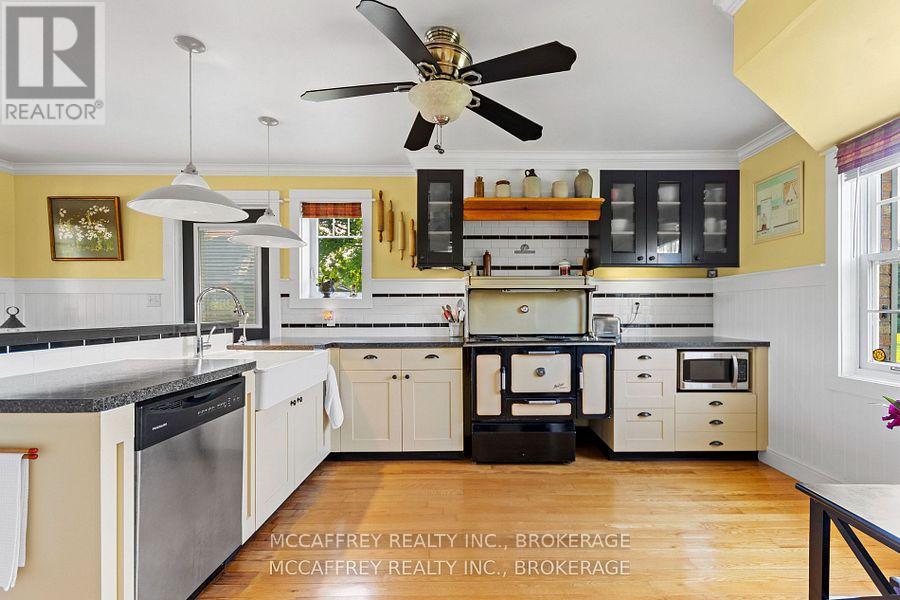 4291 Old Hwy 2, Belleville, Ontario  K8N 4Z4 - Photo 11 - X12254338