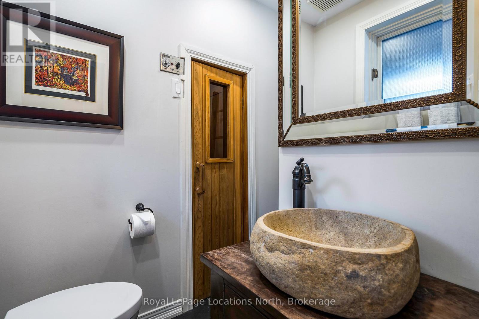 7 Purple Hill Lane, Clearview, Ontario  L0M 1G0 - Photo 23 - S12254339