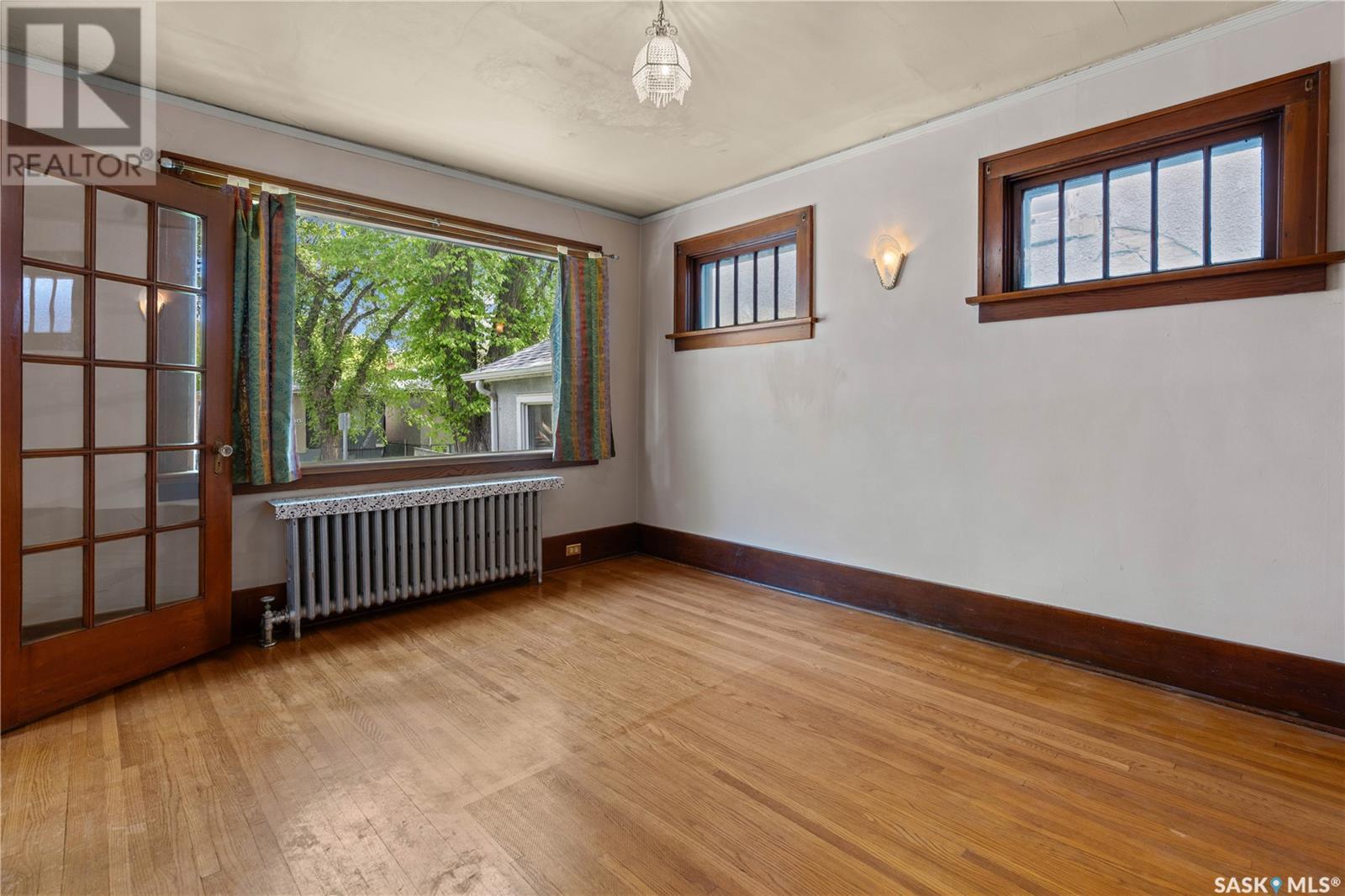 Property at 1736 Ottawa STREET image 3