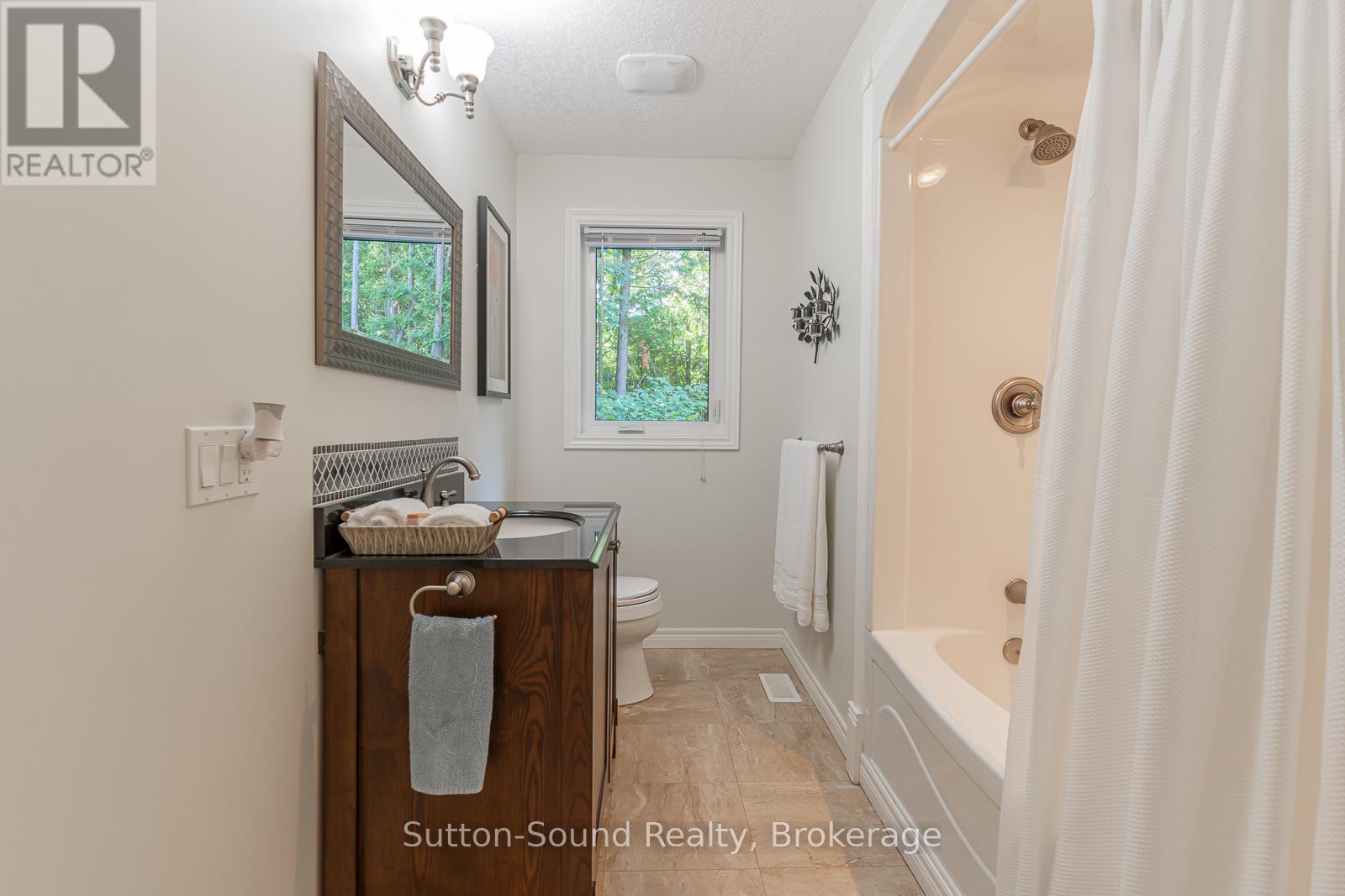 20 Sandy Pines Trail, South Bruce Peninsula, Ontario  N0H 2G0 - Photo 12 - X12254349