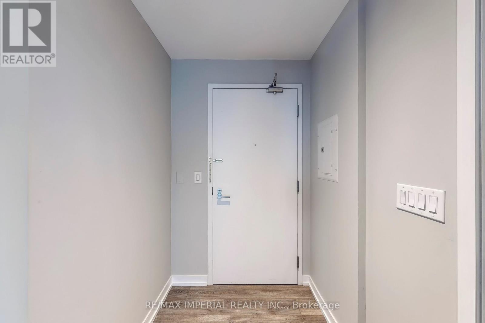 2308 - 110 Charles Street E, Toronto, Ontario  M4Y 1T5 - Photo 14 - C12254347