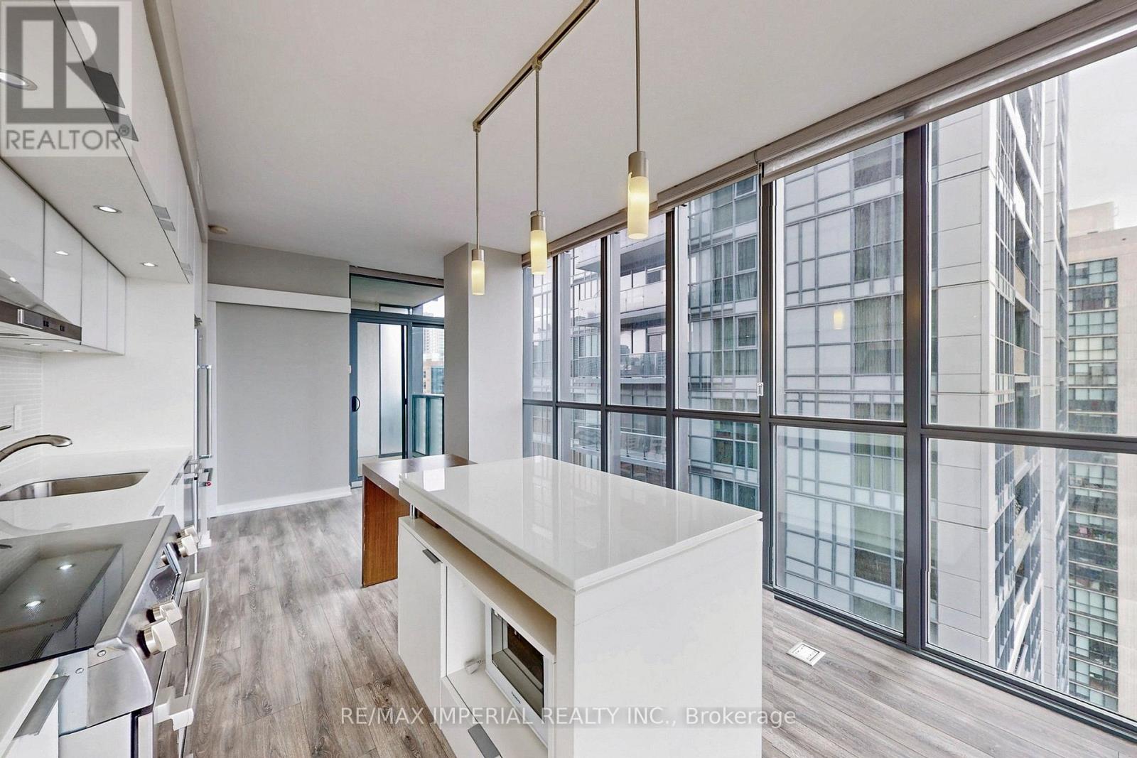 2308 - 110 Charles Street E, Toronto, Ontario  M4Y 1T5 - Photo 15 - C12254347