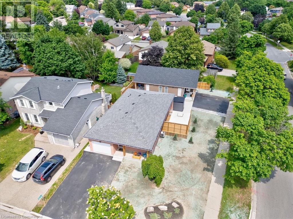 Property at 2 PIPERS GREEN Court image 1