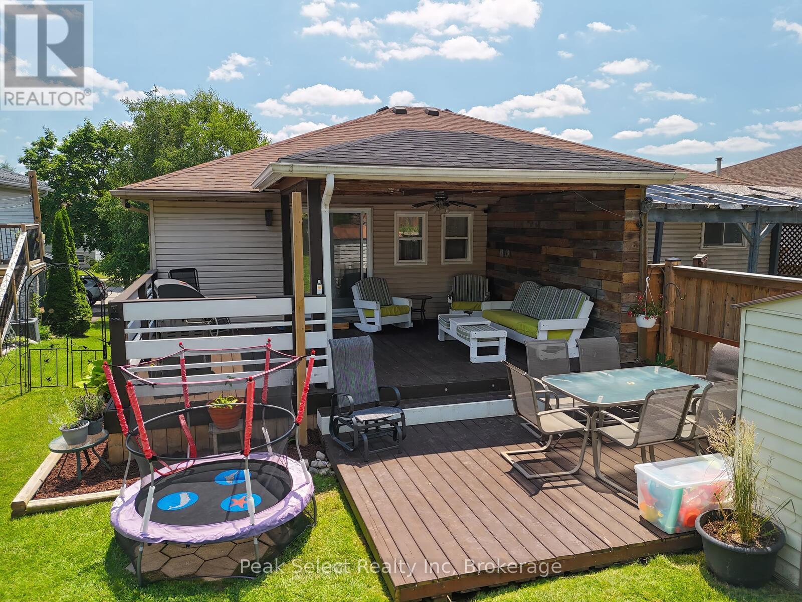41 Southvale Road, St. Marys, Ontario  N4X 1E9 - Photo 29 - X12254377