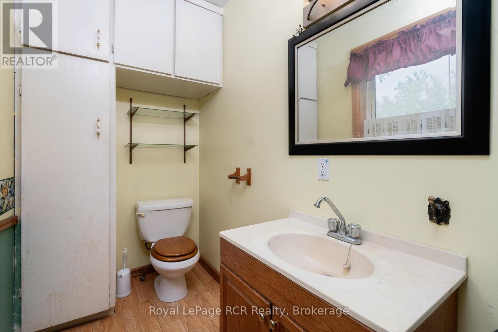 422014 Concession 6 Ndr, West Grey, Ontario  N0G 1S0 - Photo 17 - X12254397
