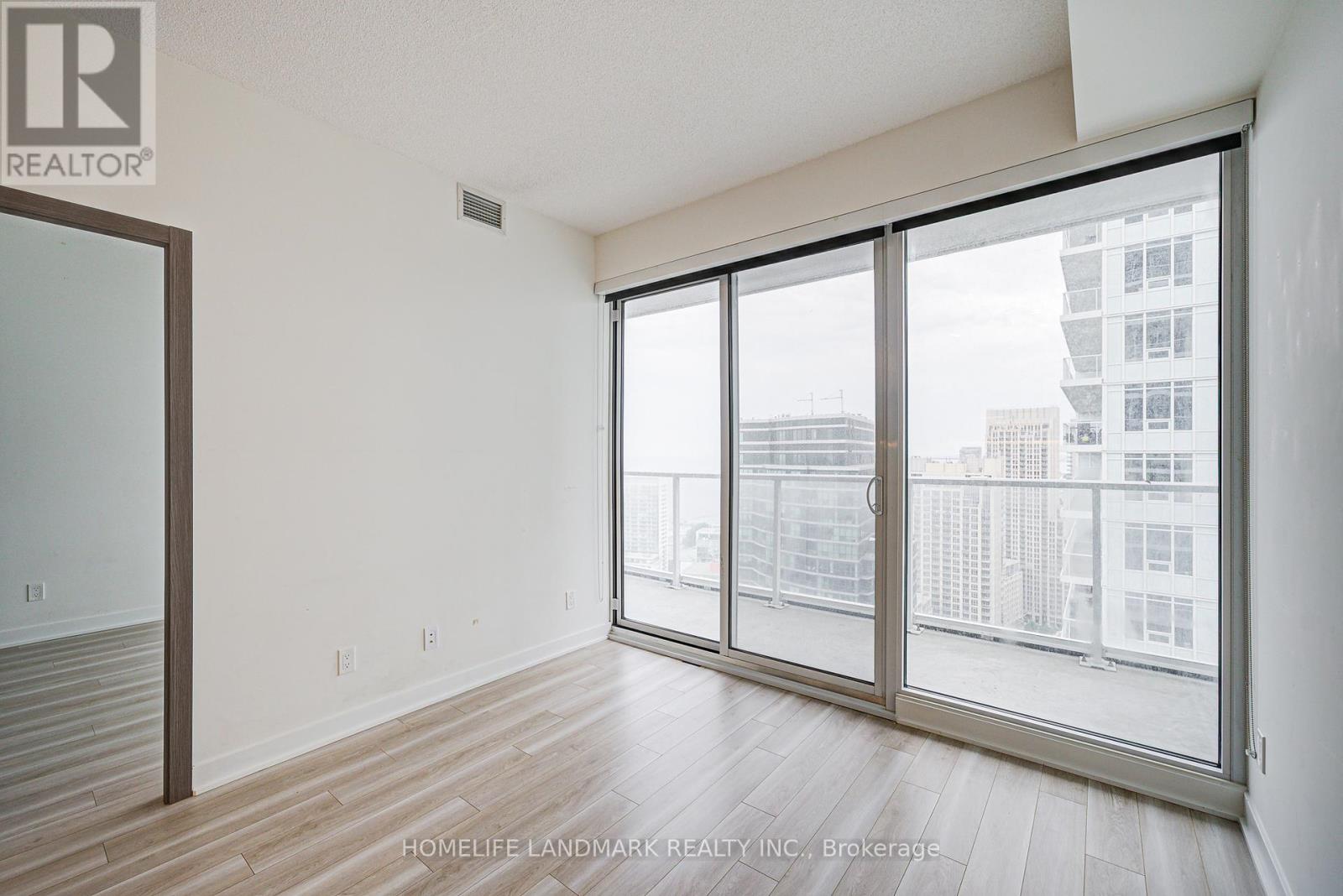 3703 - 17 Bathurst Street, Toronto, Ontario  M5V 0N1 - Photo 15 - C12204941