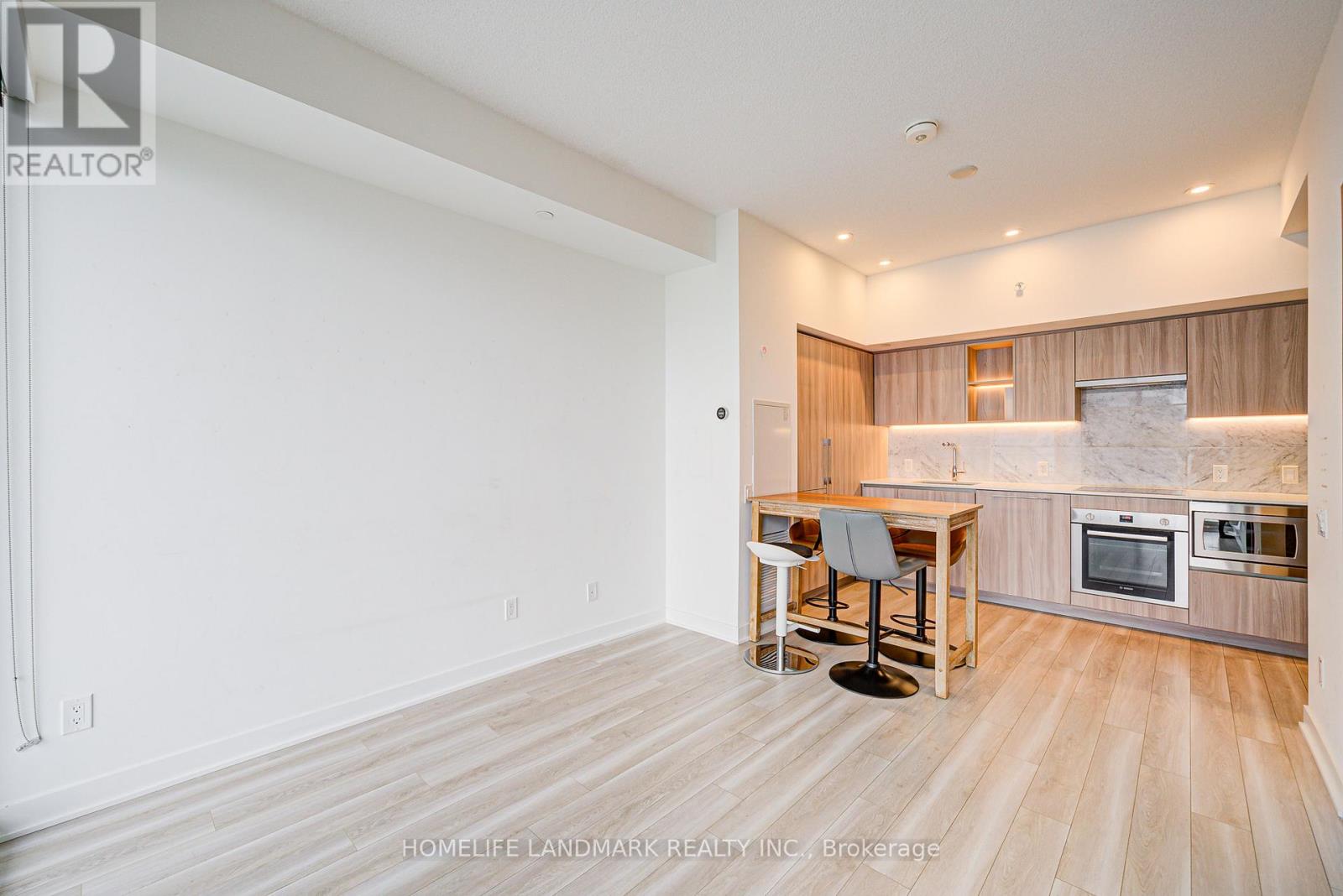 3703 - 17 Bathurst Street, Toronto, Ontario  M5V 0N1 - Photo 6 - C12204941