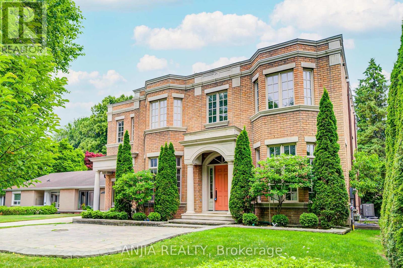 Property at 7 SWIFTDALE PLACE image 3