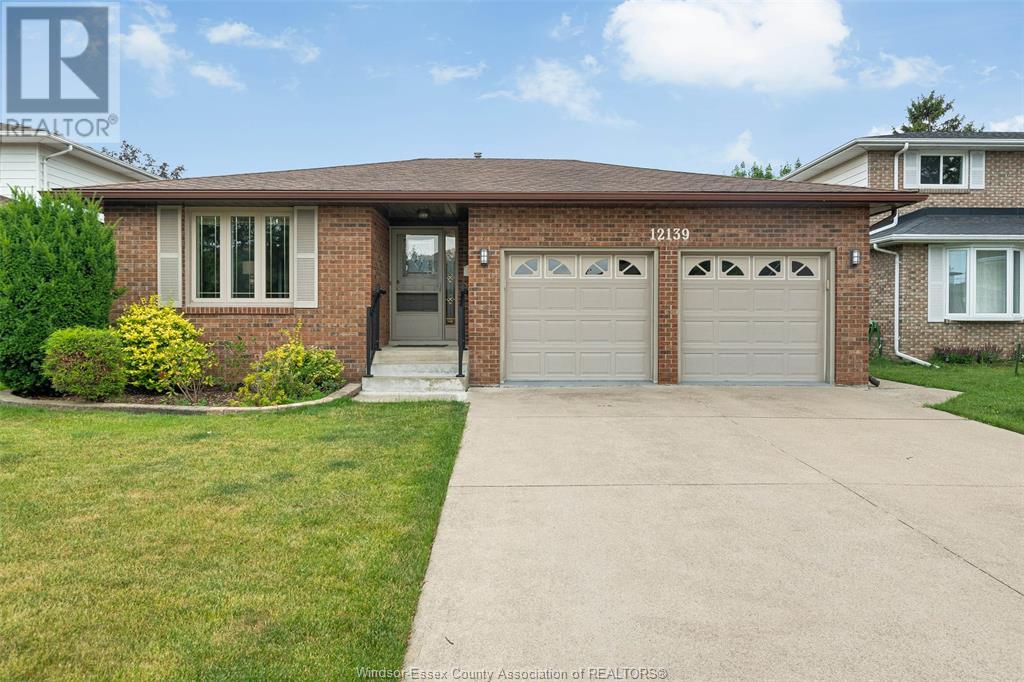 MLS# 25016485: 12139 APPLETREE CRESCENT, Tecumseh, Canada