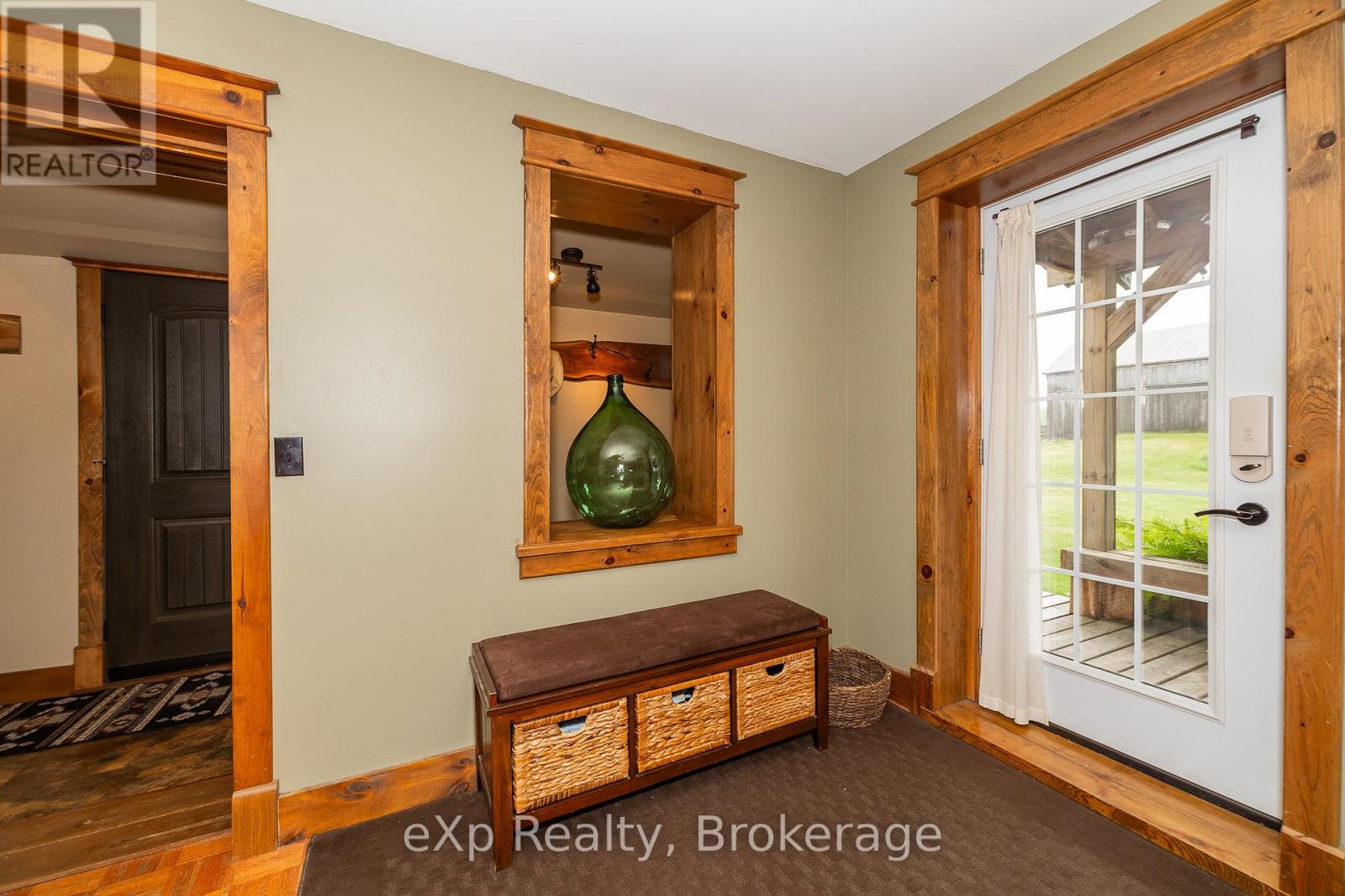 701768 5 Side Road, Chatsworth, Ontario  N0H 1K0 - Photo 15 - X12243945