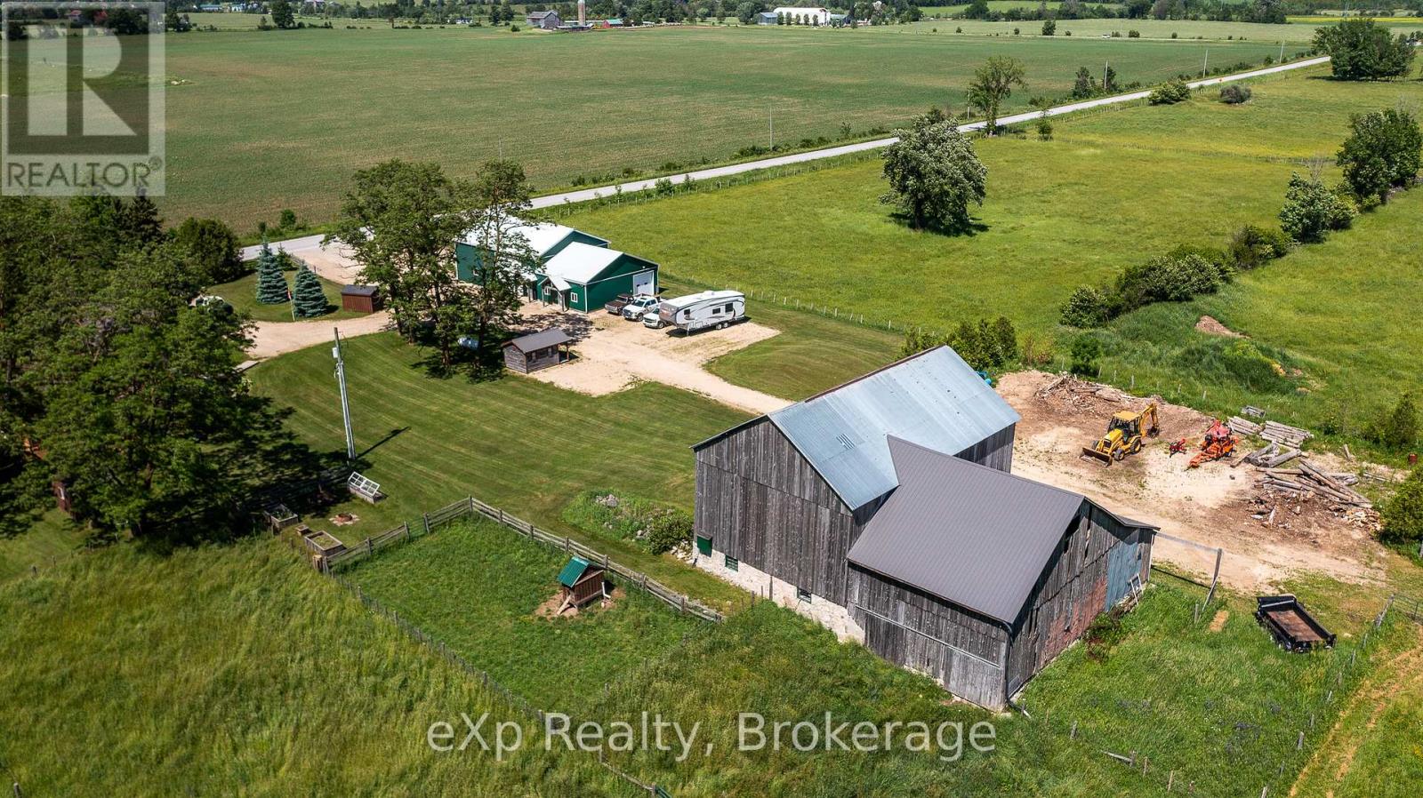 701768 5 Side Road, Chatsworth, Ontario  N0H 1K0 - Photo 37 - X12243945