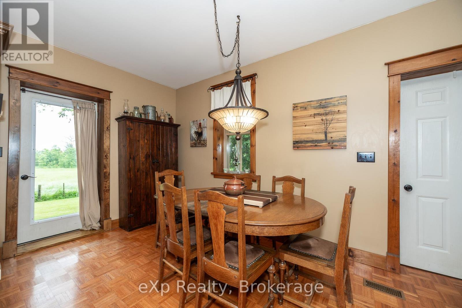 701768 5 Side Road, Chatsworth, Ontario  N0H 1K0 - Photo 14 - X12243945