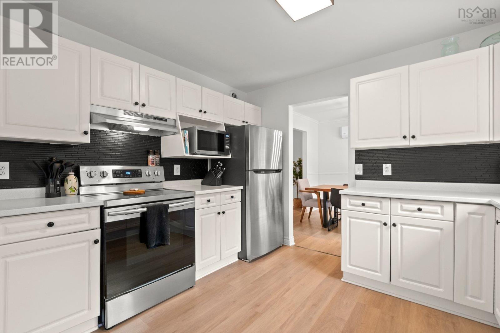 Property at 238 Auburn Drive image 4