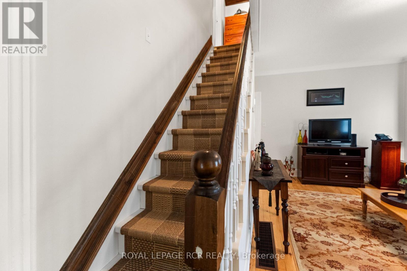 22021 E Gara-Erin Tline, East Garafraxa, Ontario  L9W 7G4 - Photo 12 - X12254413
