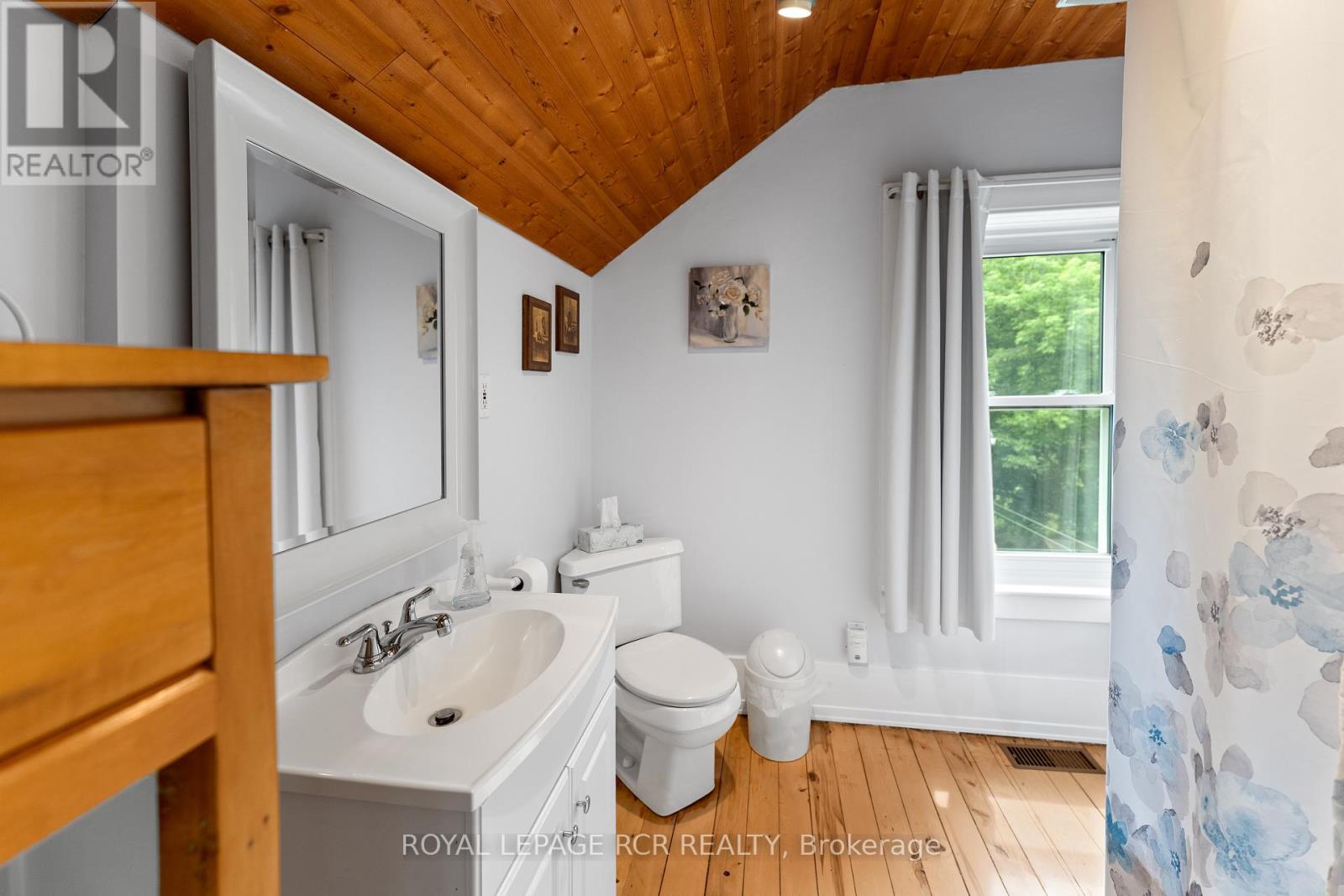 22021 E Gara-Erin Tline, East Garafraxa, Ontario  L9W 7G4 - Photo 14 - X12254413