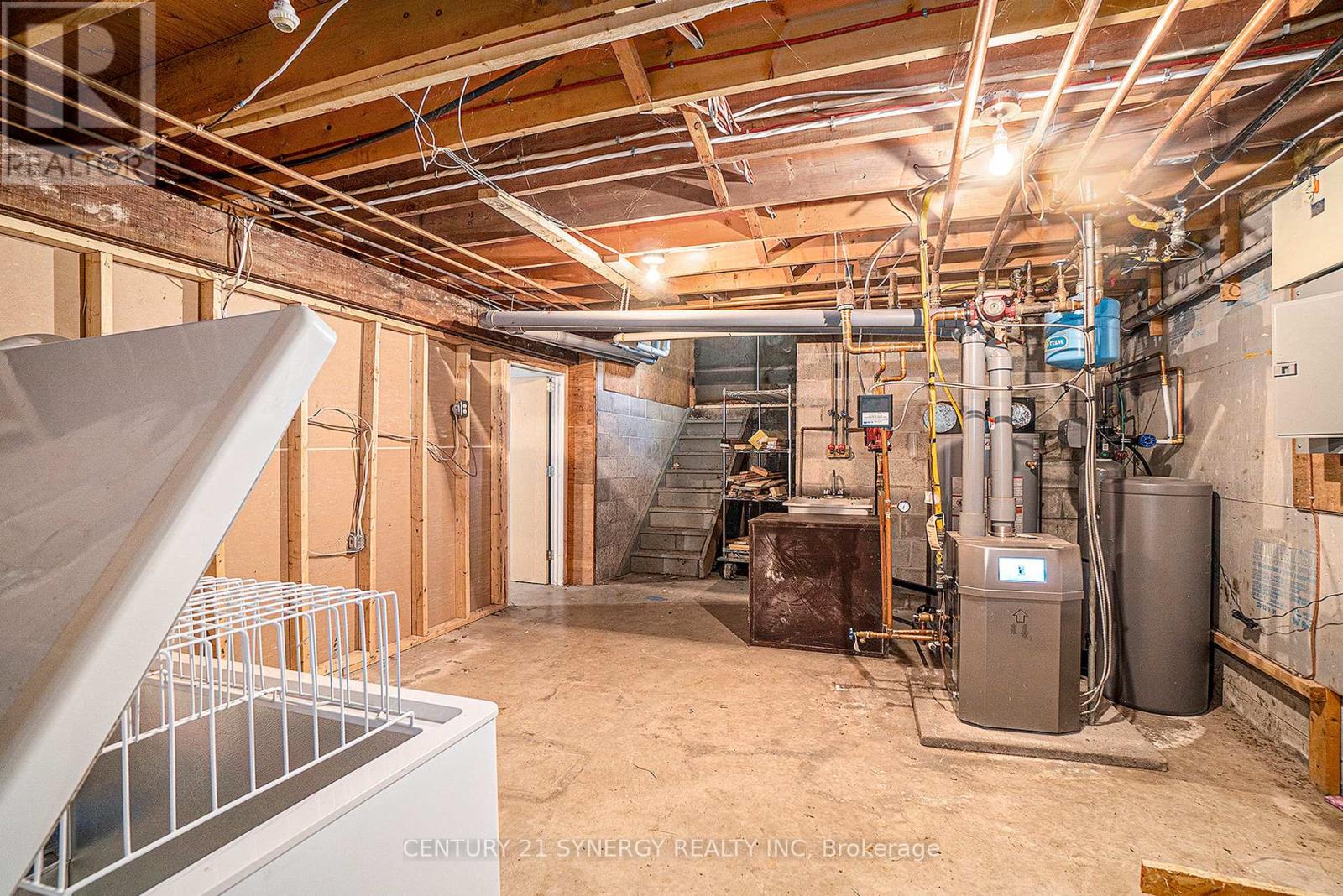 6 Strathcona Street, Smiths Falls, Ontario  K7A 1V5 - Photo 24 - X12220619