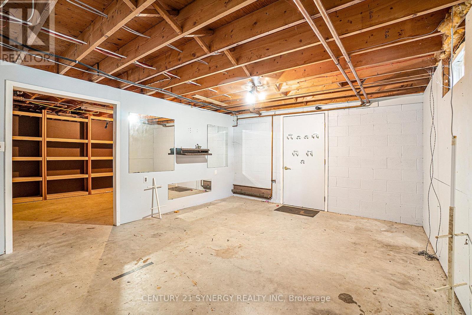 6 Strathcona Street, Smiths Falls, Ontario  K7A 1V5 - Photo 26 - X12220619
