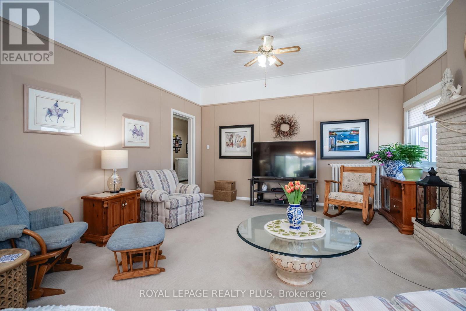 66 Main Street, Penetanguishene, Ontario  L9M 1T3 - Photo 14 - S12254442