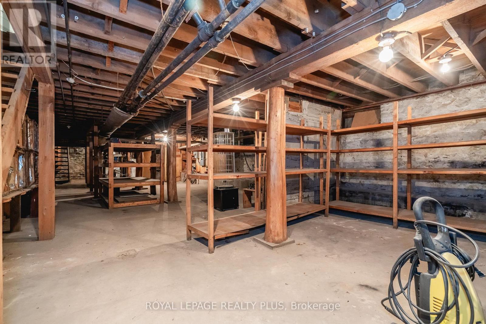 66 Main Street, Penetanguishene, Ontario  L9M 1T3 - Photo 22 - S12254442