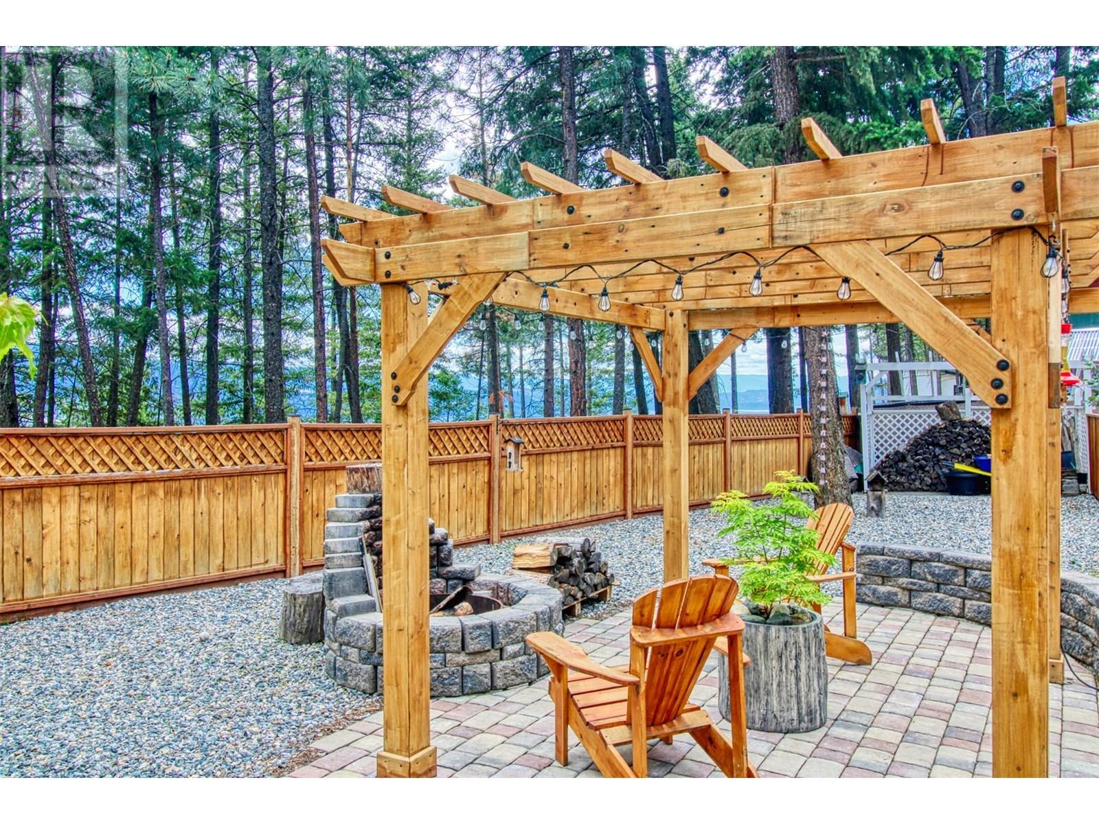 7271 Dunwaters Road, Kelowna, British Columbia  V1Z 3W4 - Photo 24 - 10354257